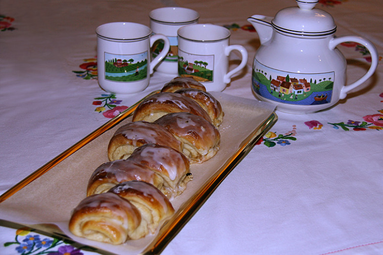 brioche-pull-eart-1w