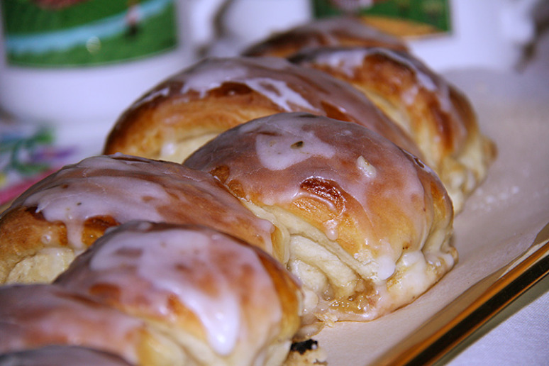 brioche-pull-eart-3w