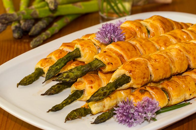 feuilletés d'asperges vertes