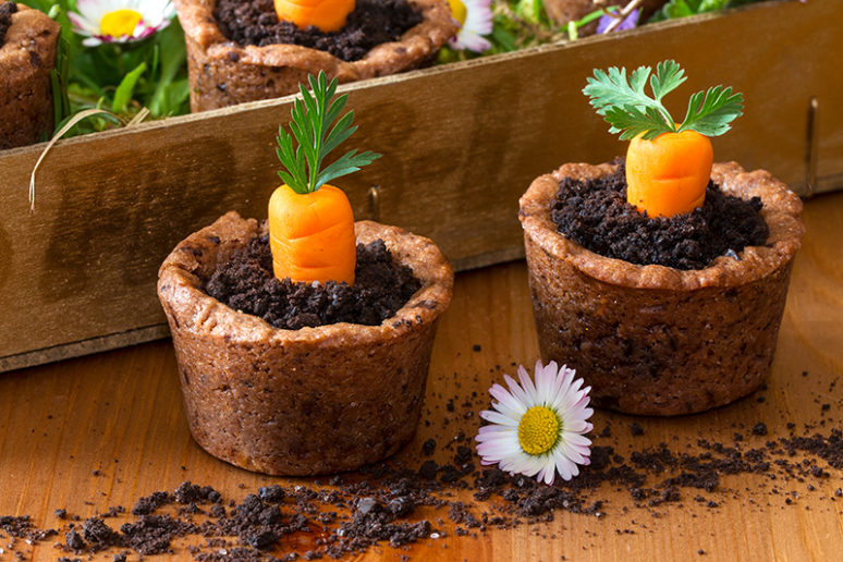 carrot cookies pot