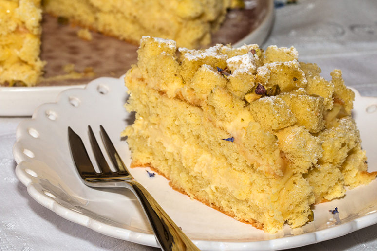 Torta mimosa (tarte mimosa)