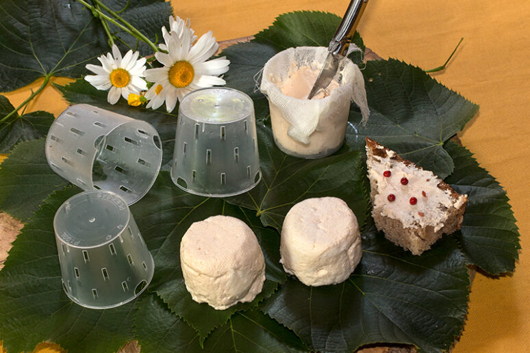 faisselles au lait de chèvre