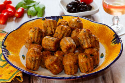 cannelés méditerranéens