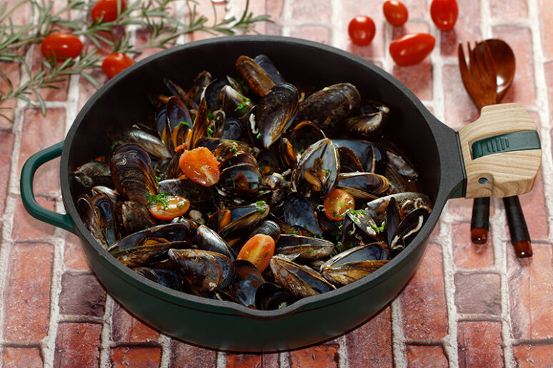 moules à la tomate