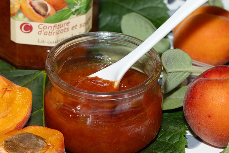 abricots à la sauge