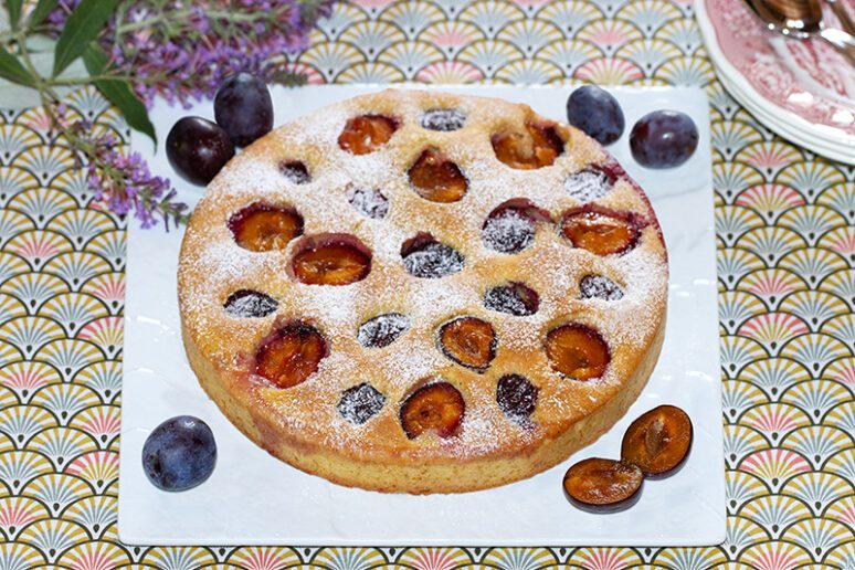 gâteau madeleine aux prunes