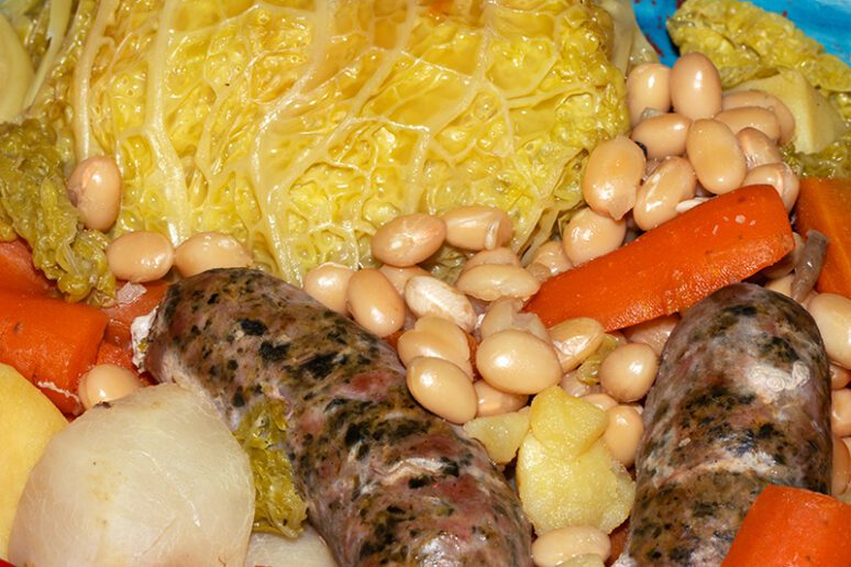 potée à la saucisses aux chou