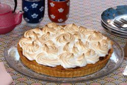 tarte meringuée prunes
