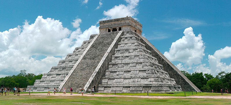 chichen-itza-w