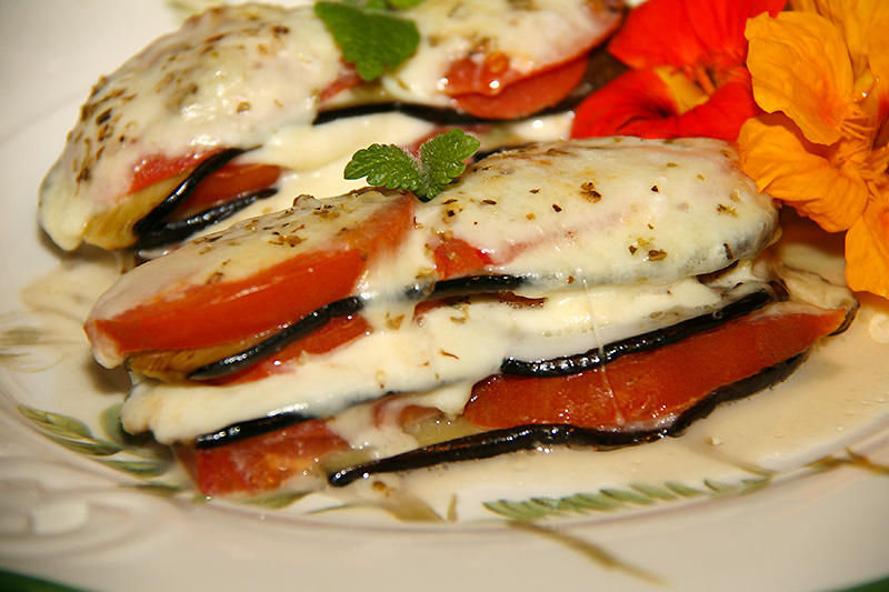 Millefeuille D aubergines Tomates Et Mozzarella Millefeuille D aubergines Tomates Et Mozzarella