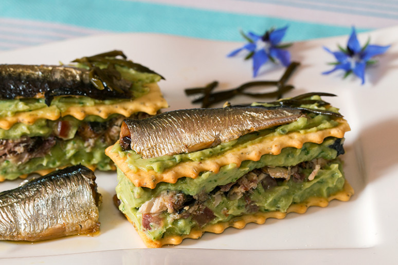 sardines-millefeuille-gacamole-3w